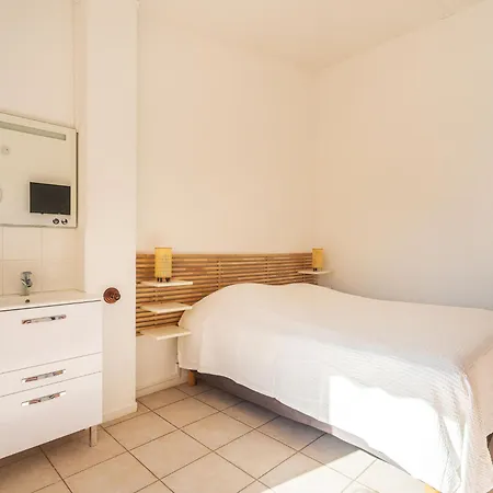 Port De La Gavine-34 By Interhome Appartamento Hyères